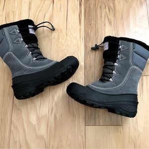 The North Face size 3 Girls waterproof boots